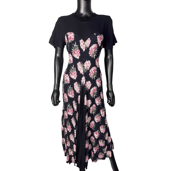 Starina Dresses & Skirts - Starina Black Floral Maxi Vintage Dress